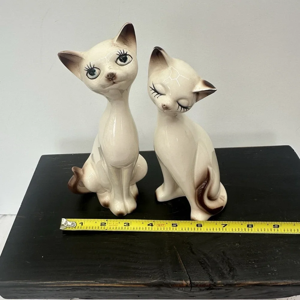 Vintage Mid Century Modern Loving Siamese Cat Figurine Pair Taiwan 8